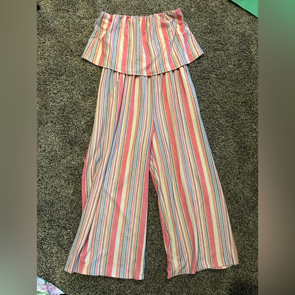 Cropped sleeveless jumpsuit - Picture 1 of 1